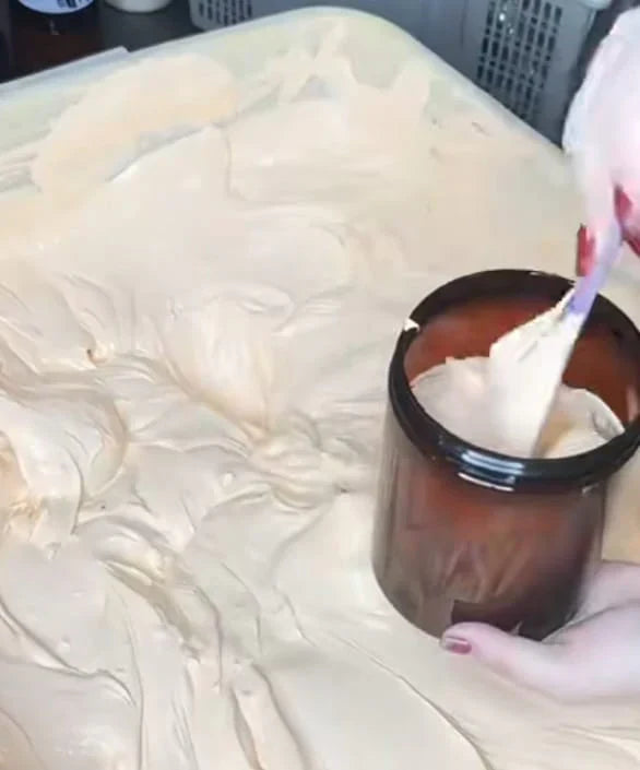 Zafrani Beauty Cream (Original Korean Import) 250g jar